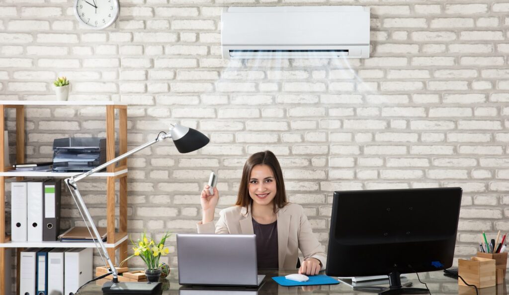 montaż klimatyzacji w biurze